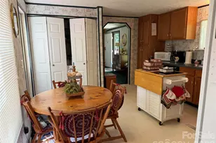 556 Gilbert Rd, Columbus, NC 28722 - Photo 12