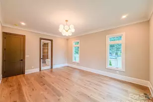 4828 Walker Rd, Charlotte, NC 28211 - Photo 16