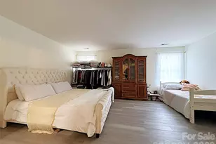 8703 Earthenware Dr, Charlotte, NC 28269 - Photo 22