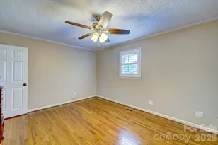 1014 Ranbar St, Cherryville, NC 28021 - Photo 12