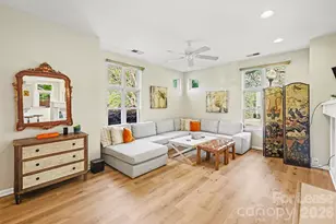 701 E 8th St, Charlotte, NC 28202 - Photo 10