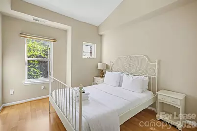 701 E 8th Street, Charlotte, NC 28202 - Photo 26
