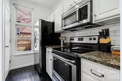 703 E 8th Street, Charlotte, NC 28202 - Photo 10