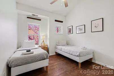 703 E 8th Street, Charlotte, NC 28202 - Photo 20