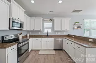 17120 Caldwell Track Dr, Huntersville, NC 28078 - Photo 18