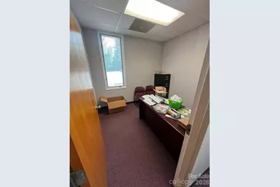 320 E Lee Avenue, Yadkinville, NC 27055 - Photo 16