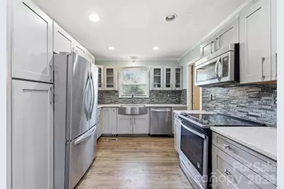355 Swink Avenue, Salisbury, NC 28147 - Photo 2