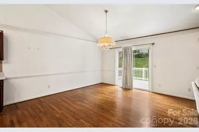 315 Charlestown Drive, Hendersonville, NC 28792 - Photo 8