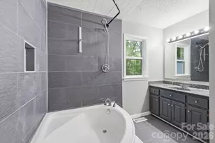 340 Oakwood Ln, Columbus, NC 28722 - Photo 14