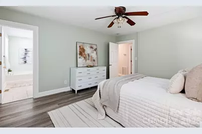 417 Woodvale Place, Charlotte, NC 28208 - Photo 20