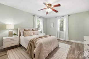 417 Woodvale Pl, Charlotte, NC 28208 - Photo 18