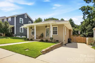 417 Woodvale Place, Charlotte, NC 28208 - Photo 2