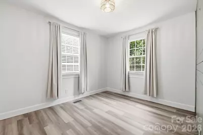 417 Woodvale Place, Charlotte, NC 28208 - Photo 26