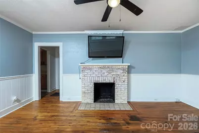512 W 8th Avenue, Gastonia, NC 28052 - Photo 12