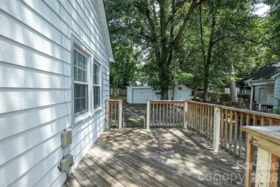 512 W 8th Avenue, Gastonia, NC 28052 - Photo 8