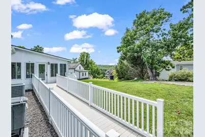 355 Hidden Meadow Drive, Hendersonville, NC 28792 - Photo 40