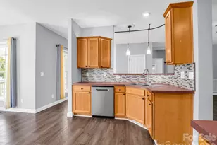 355 Hidden Meadow Dr, Hendersonville, NC 28792 - Photo 14
