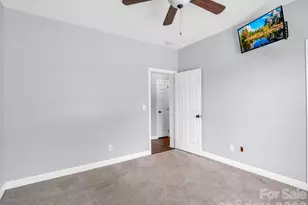 355 Hidden Meadow Dr, Hendersonville, NC 28792 - Photo 30