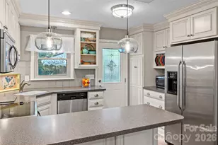 55 Overlook Dr, Candler, NC 28715 - Photo 10