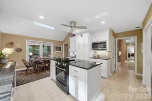 414 Stonecroft Dr SE, Lenoir, NC 28645 - Photo 16