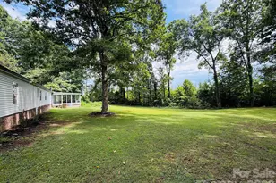125 Red Fox Ct, Mount Holly, NC 28120 - Photo 18