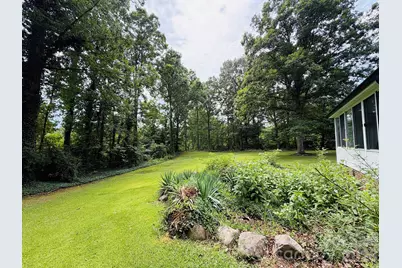 125 Red Fox Court, Mount Holly, NC 28120 - Photo 20