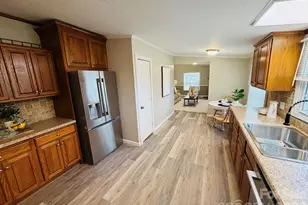 125 Red Fox Ct, Mount Holly, NC 28120 - Photo 6