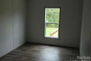 3944 Hollywood Ridge Road NE, Lenoir, NC 28645 - Photo 18