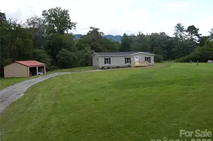 3944 Hollywood Ridge Road NE, Lenoir, NC 28645 - Photo 24