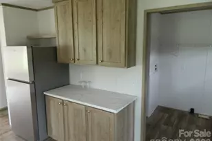 3944 Hollywood Ridge Road NE, Lenoir, NC 28645 - Photo 10