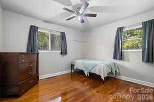 704 4th St SW, Conover, NC 28613 - Photo 14