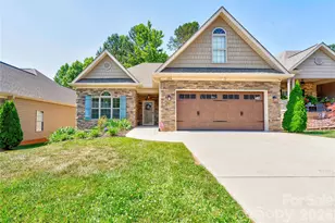 194 T R Harris Dr, Shelby, NC 28150 - Photo 2