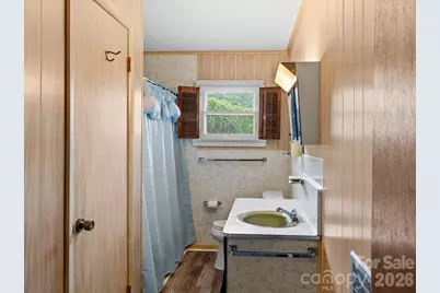 198 Florida Hill Drive, Green Mountain, NC 28740 - Photo 24