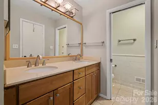 8537 Furrier Dr, Charlotte, NC 28270 - Photo 32