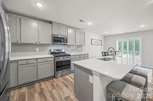 1183 Blackburn Cir, Edgemoor, SC 29712 - Photo 10