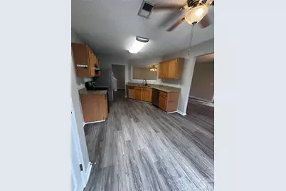 6528 Forest Cross Drive, Charlotte, NC 28216 - Photo 10