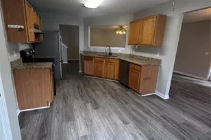 6528 Forest Cross Dr, Charlotte, NC 28216 - Photo 10