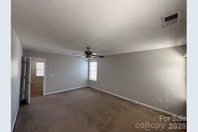 6528 Forest Cross Drive, Charlotte, NC 28216 - Photo 16