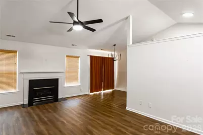 5423 Timbertop Lane, Charlotte, NC 28215 - Photo 18