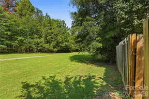 12312 Greenway View Ct, Charlotte, NC 28278 - Photo 32