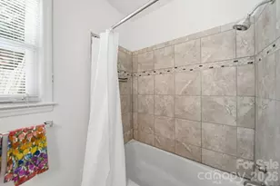 7107 Sherbourne Dr, Charlotte, NC 28210 - Photo 24