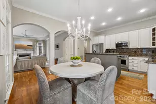 5401 Haynes Hall Pl, Charlotte, NC 28270 - Photo 10