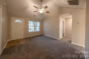 2502 Hemby Woods Dr, Charlotte, NC 28262 - Photo 2