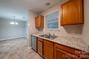 2502 Hemby Woods Dr, Charlotte, NC 28262 - Photo 10