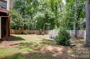9406 Golden Pond Dr, Charlotte, NC 28269 - Photo 36