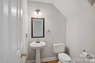 9406 Golden Pond Dr, Charlotte, NC 28269 - Photo 10