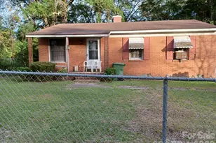 806 Brunson St, Florence, SC 29506 - Photo 2