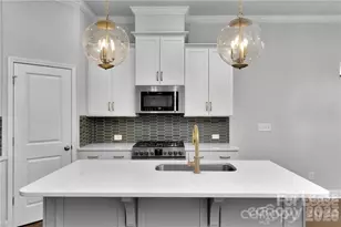 6327 Southgrove St, Charlotte, NC 28277 - Photo 6