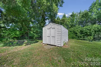 323 Meadowbrook Drive, Matthews, NC 28104 - Photo 24
