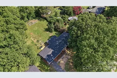 323 Meadowbrook Drive, Matthews, NC 28104 - Photo 30